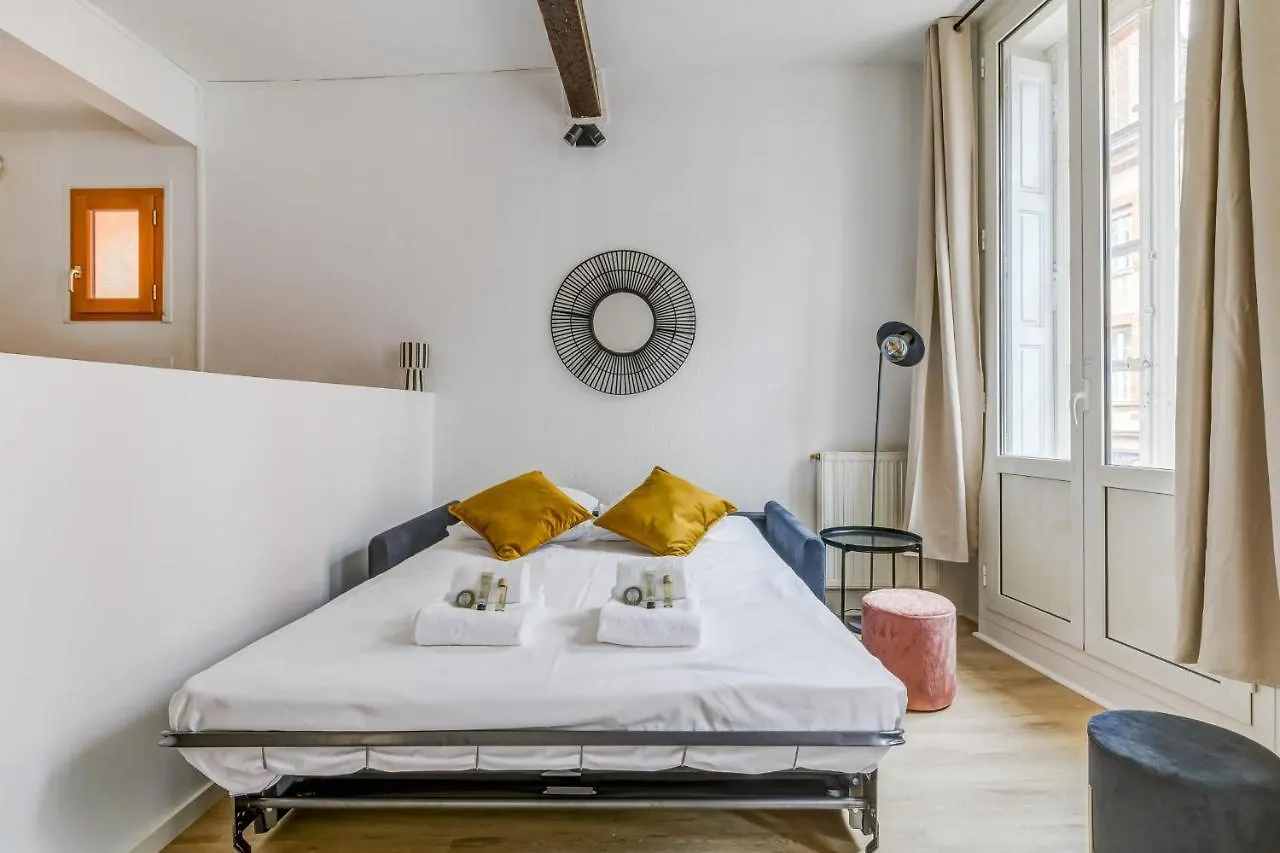 Апартаменты Charming Studio In The Centre Of Toulouse - Welkeys