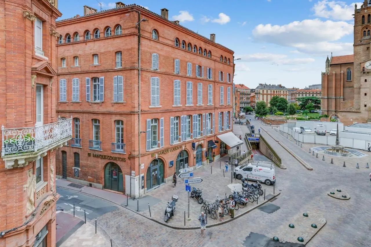 Апартаменты Charming Studio In The Centre Of Toulouse - Welkeys